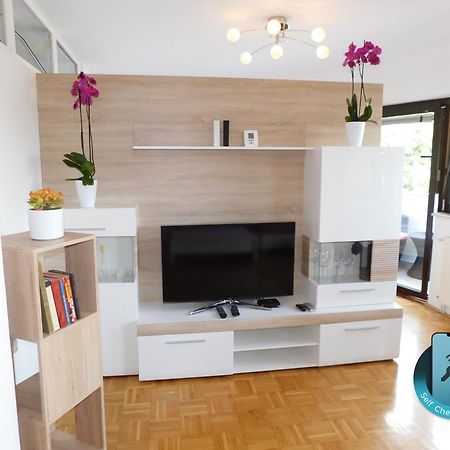 Apartment Mateo Μαριμπόρ Εξωτερικό φωτογραφία