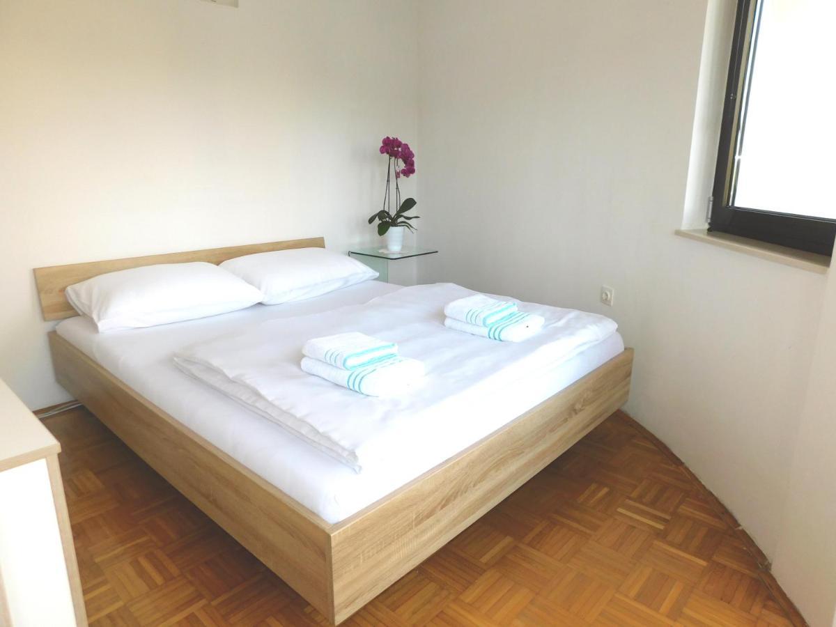Apartment Mateo Μαριμπόρ Εξωτερικό φωτογραφία