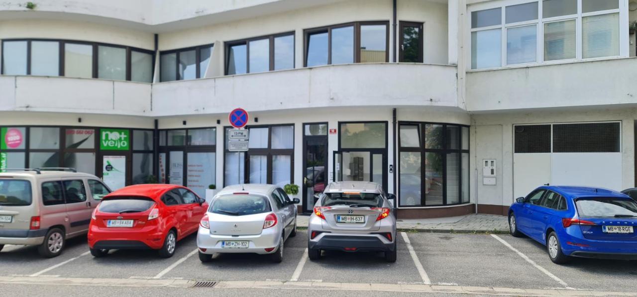 Apartment Mateo Μαριμπόρ Εξωτερικό φωτογραφία