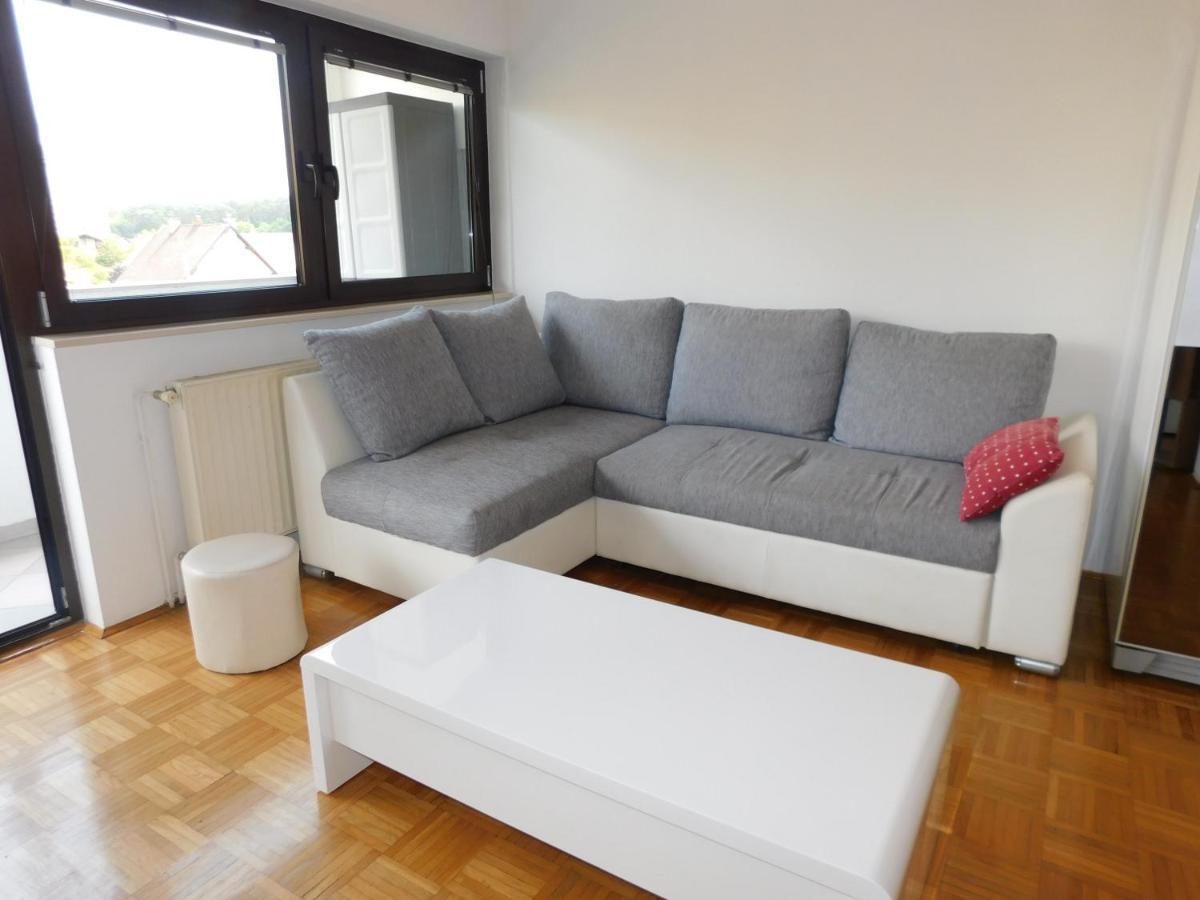 Apartment Mateo Μαριμπόρ Εξωτερικό φωτογραφία